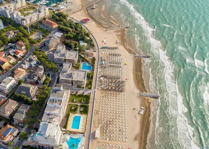 Oasis In Lignano Pineta Вилла Линьяно-Саббьядоро